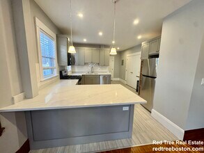 69 Turner St, Unit 1 in Boston, MA - Building Photo - Building Photo