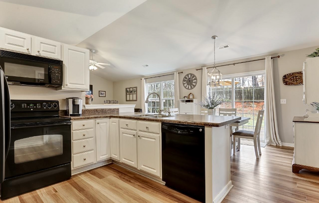9 Juneau Ct in Greenville, SC - Building Photo - Building Photo