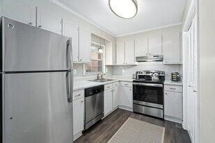 Maple Run in Charlotte, NC - Building Photo