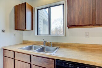 2003-F S Mattis Ave in Champaign, IL - Building Photo - Building Photo