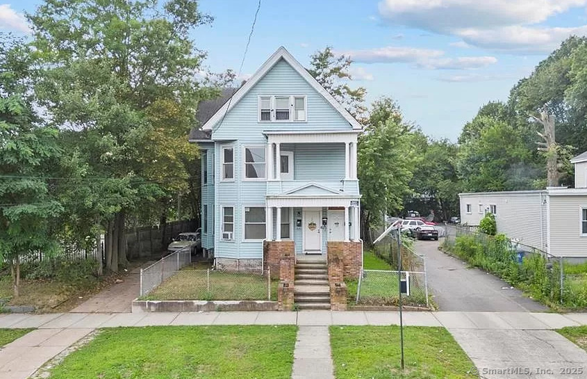 414 Dixwell Ave in New Haven, CT - Foto de edificio