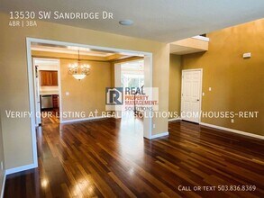 13530 SW Sandridge Dr in Tigard, OR - Building Photo - Building Photo