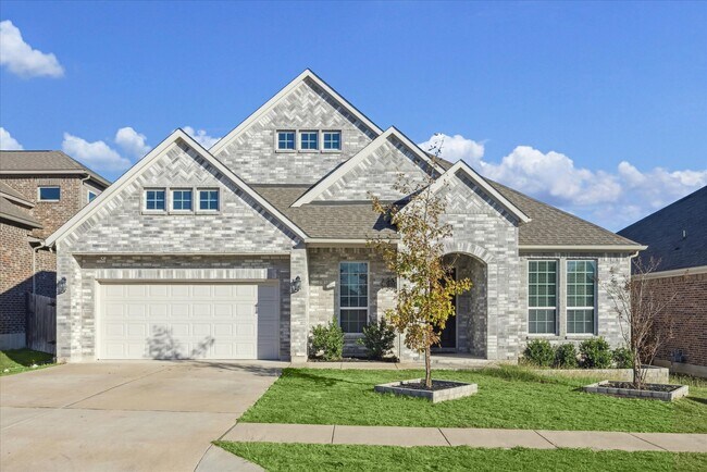 property at 623 Baretta Loop