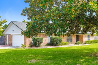 2647 Beaumont Ct in Orange Park, FL - Foto de edificio - Building Photo