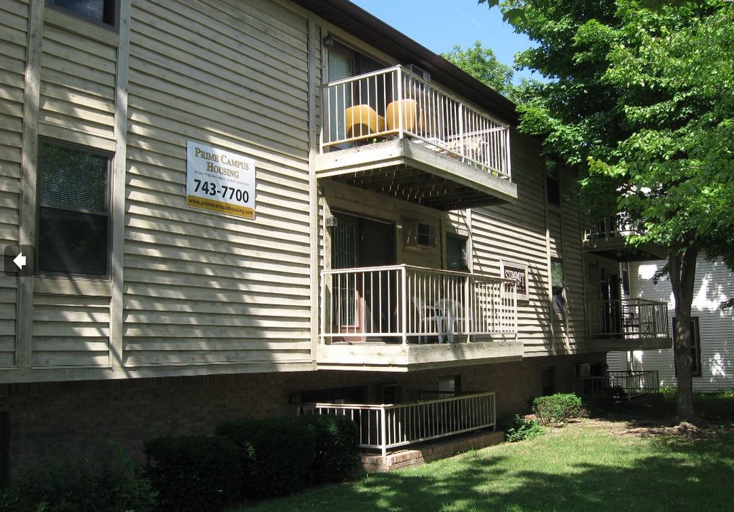 Lhotse in West Lafayette, IN - Building Photo