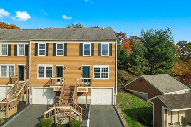 property at 136 Foxbridge Village Rd