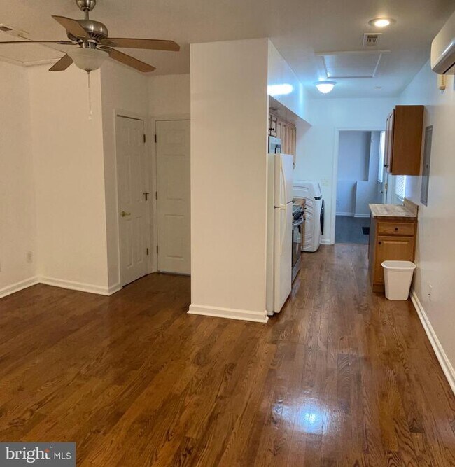 1109 S 23rd St in Philadelphia, PA - Building Photo - Building Photo
