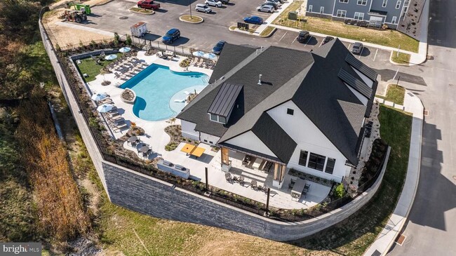 property at 2102 Sienna Ct