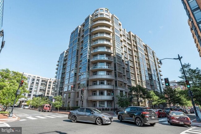 property at 811 4th St NW