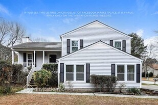 5851 Brookside Dr SE in Mableton, GA - Building Photo