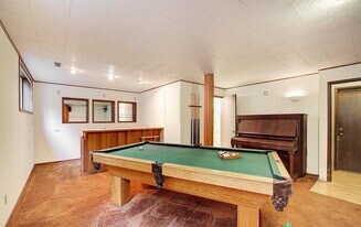 22710 2nd Ave SE in Bothell, WA - Building Photo