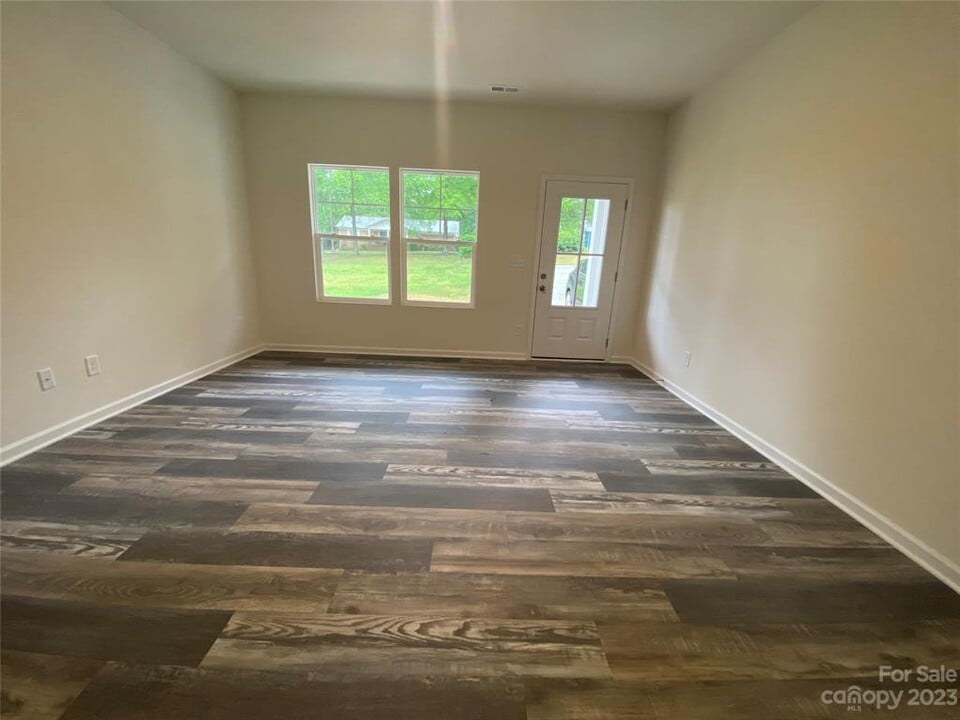 467 Elm St in Lincolnton, NC - Building Photo