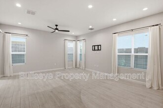 4858 E Shady Glen Ave in Scottsdale, AZ - Building Photo - Building Photo