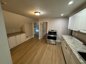 70-72-72 Broadway in Methuen, MA - Building Photo - Building Photo