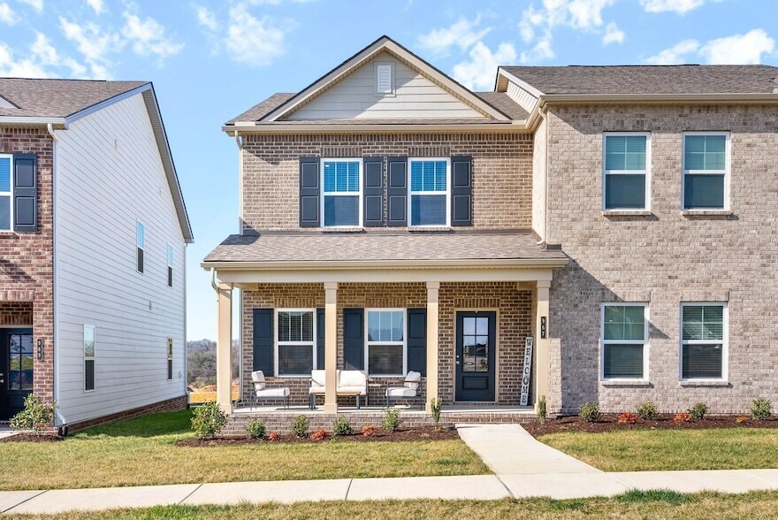 967 Nance Ln in Lebanon, TN - Foto de edificio