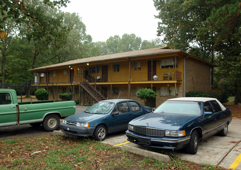 10226 Mabelvale Pike in Mabelvale, AR - Building Photo