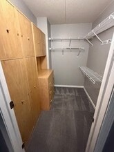 200 N Addison Ave in Elmhurst, IL - Building Photo - Building Photo