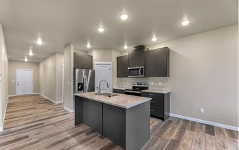 2776 Sandwood Ln in Blaine, WA - Building Photo - Building Photo