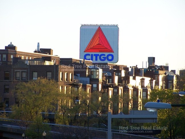 1179 Boylston St in Boston, MA - Building Photo - Building Photo