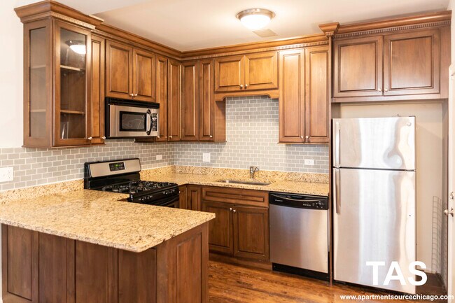 4835 N Paulina St, Unit G in Chicago, IL - Foto de edificio - Building Photo
