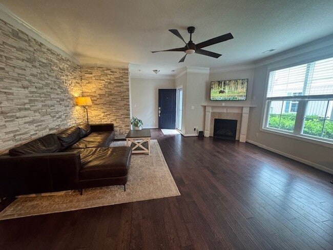 1190 Gunn Hall Dr in Virginia Beach, VA - Building Photo - Building Photo