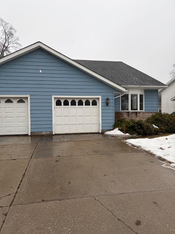 1426 Hazelwood Ln in Port Huron, MI - Building Photo - Building Photo