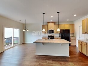 2215 Ambergate Dr in Murfreesboro, TN - Building Photo - Building Photo