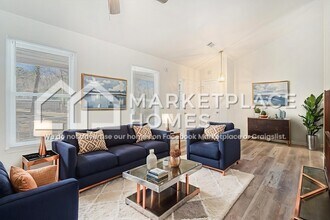 525 Allana Dr in Stone Mountain, GA - Building Photo - Building Photo