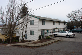 2 Parkrose 4 Plexes in Portland, OR - Foto de edificio - Building Photo