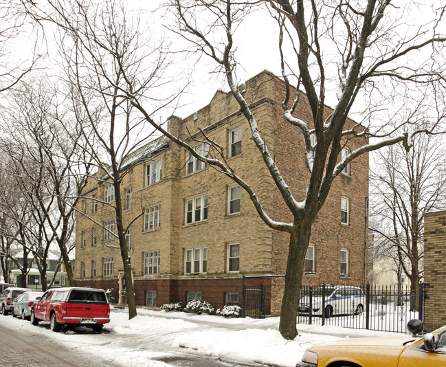 6334 N Hermitage Ave in Chicago, IL - Building Photo - Building Photo