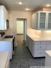 94 Heath St, Unit 1 in Somerville, MA - Building Photo - Building Photo