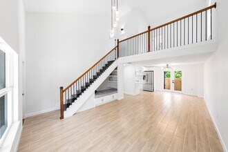 5175 Moeller Ave in Sarasota, FL - Building Photo - Building Photo