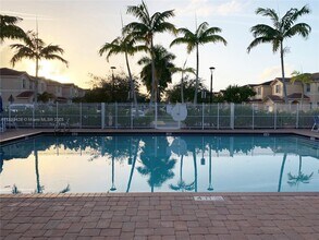 12388 SW 124th Terrace in Miami, FL - Building Photo - Building Photo