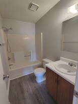 7 Duiguid Dr in Lynchburg, VA - Building Photo