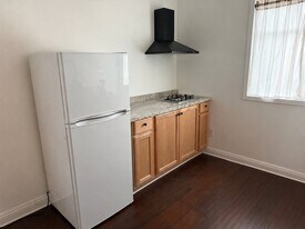 13569 Lukay St in Whittier, CA - Building Photo