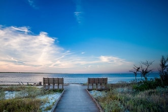 426 S Fletcher Ave in Fernandina Beach, FL - Building Photo - Building Photo