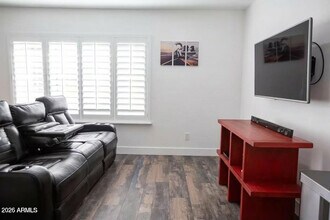 16627 N 45th Pl in Phoenix, AZ - Building Photo - Building Photo