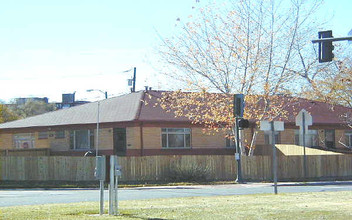 901 Fairfax St in Denver, CO - Building Photo - Building Photo