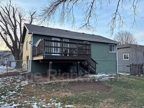 8617 S 143rd Ave in Omaha, NE - Building Photo - Building Photo