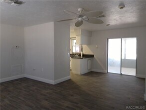 29 New Florida Ave in Beverly Hills, FL - Building Photo - Building Photo