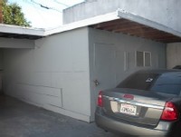 1358 S Cochran Ave in Los Angeles, CA - Foto de edificio - Building Photo