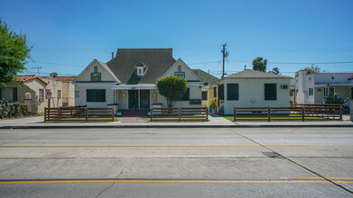 2644-2648 Broadway in Huntington Park, CA - Building Photo - Building Photo