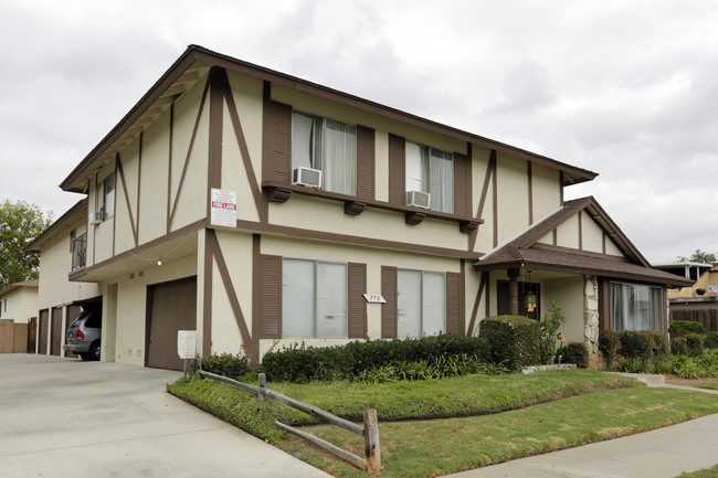 Kathleen Street Apartments in Orange, CA - Building Photo - Building Photo