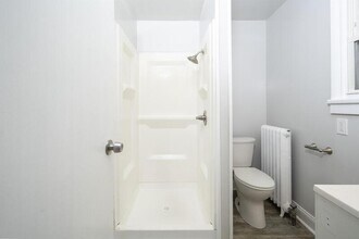 19 11th St in Troy, NY - Building Photo - Building Photo