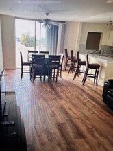 7900 Tatum Waterway Dr, Unit 503 in Miami, FL - Building Photo - Building Photo