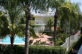 Marvilla in Wilton Manors, FL - Building Photo - Building Photo