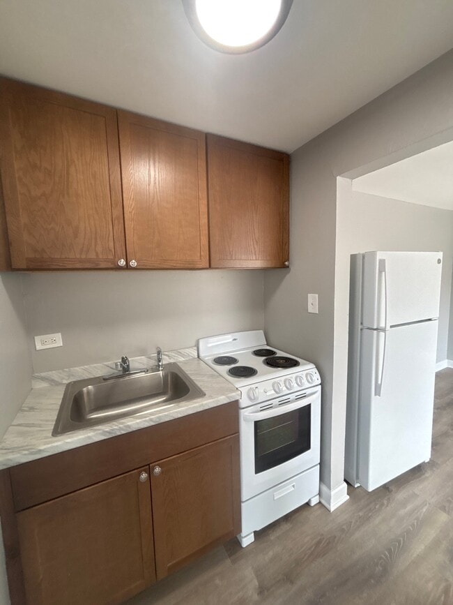 property at 2109-2123 W 119th St
