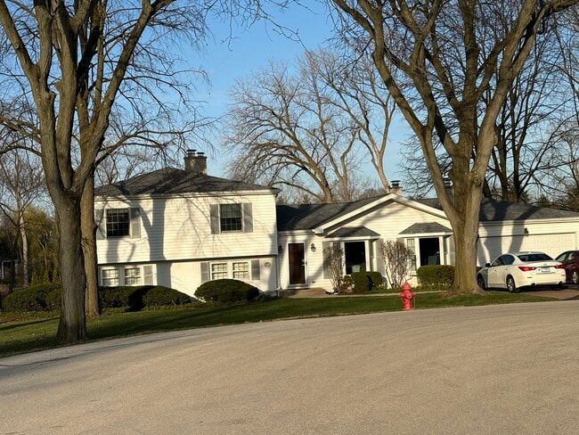 property at 362 Countryside Ct