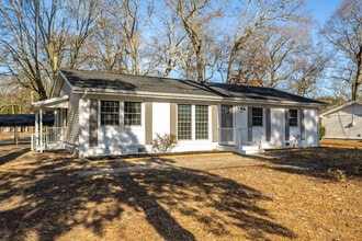 31568 Old Ocean City Rd in Salisbury, MD - Building Photo - Building Photo