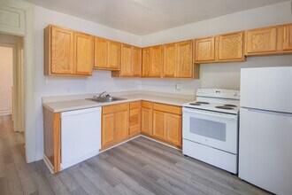 315 South Ave, Unit 2 in Pittsburgh, PA - Building Photo - Building Photo